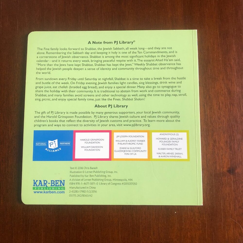 One Fine Shabbat - Chris Barash (Board book) - Picture 2 of 2